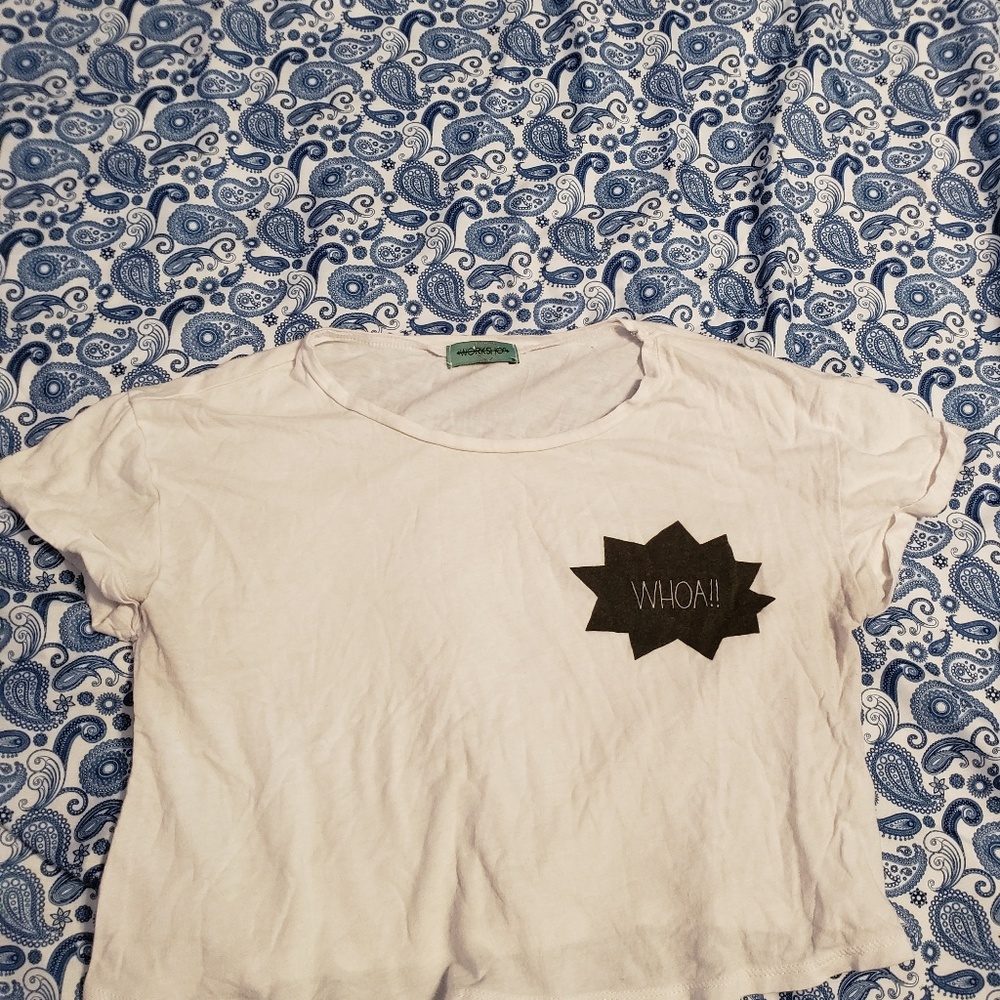 WHOA crop tee
